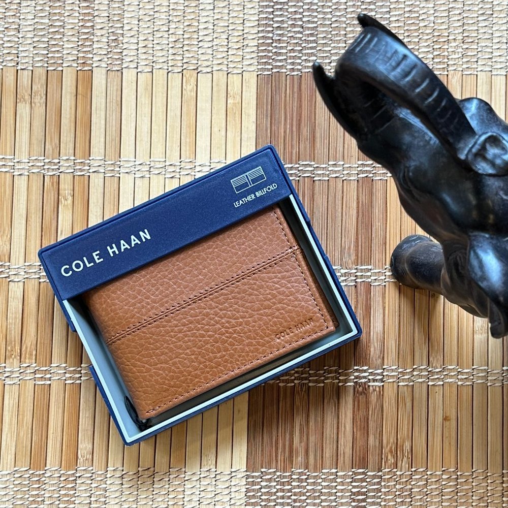NWT Cole Haan Leather Wallet